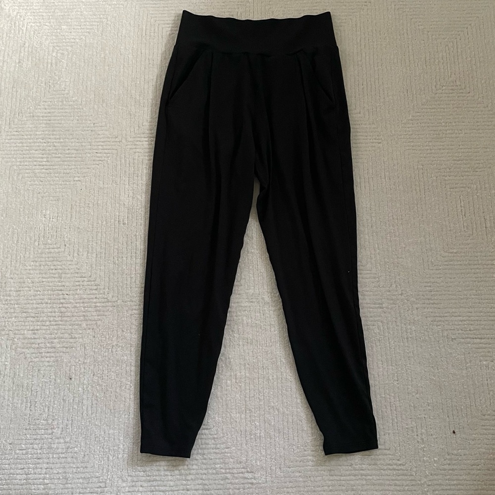 Vuori joggers, size XS, black
